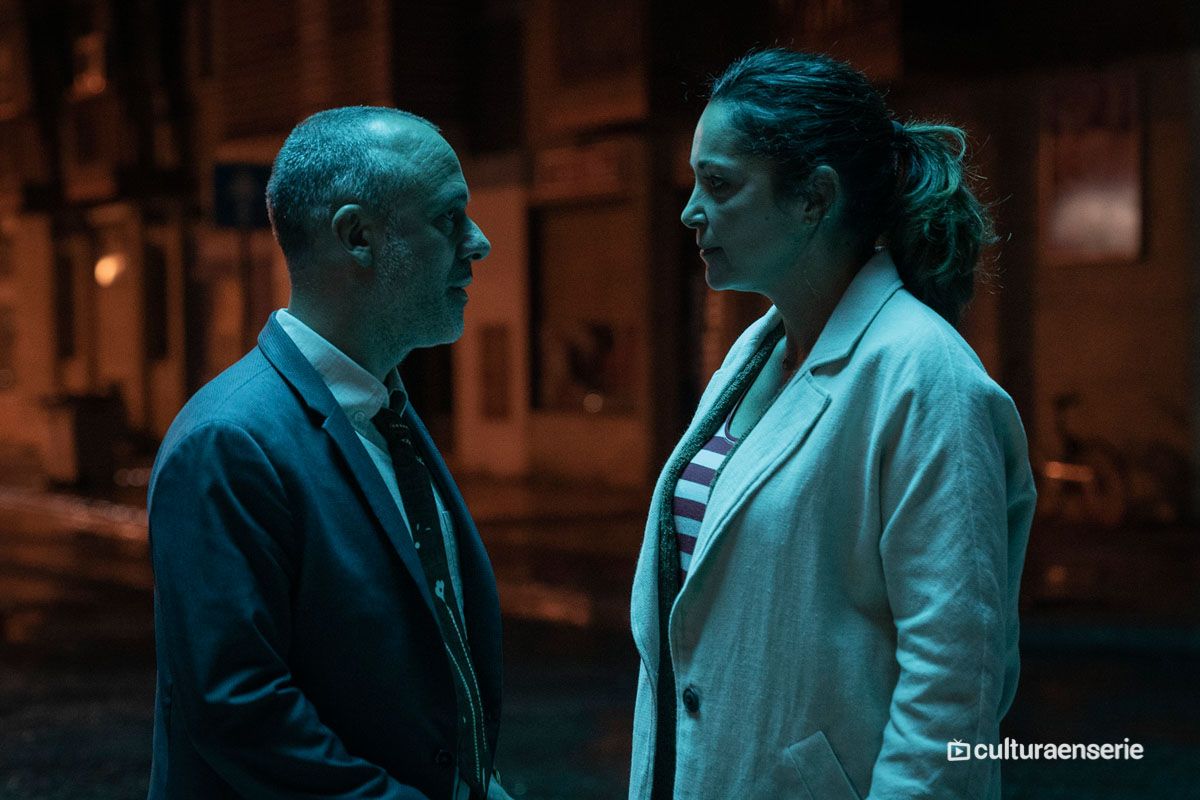 Laura y Márquez - Cultura en Serie
