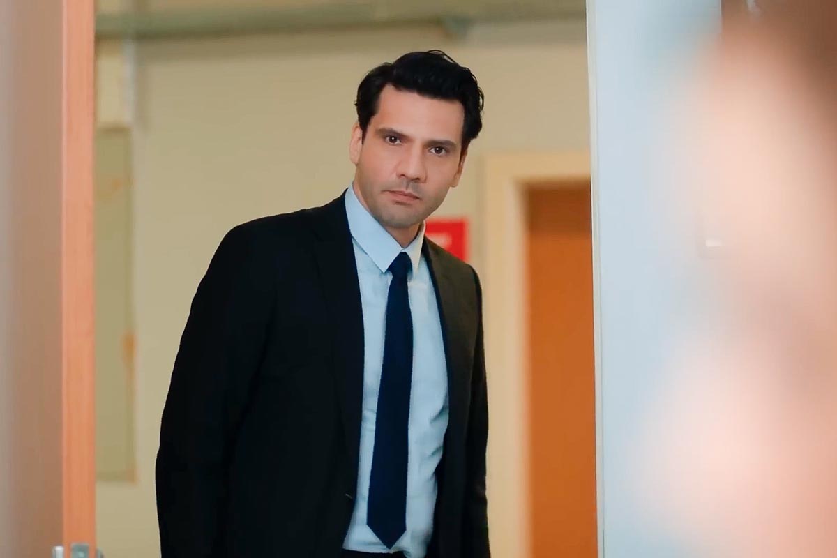 Ilgaz Kaya (Kaan Urgancioglu) Secretos de Familia Yargi Segreti di famiglia