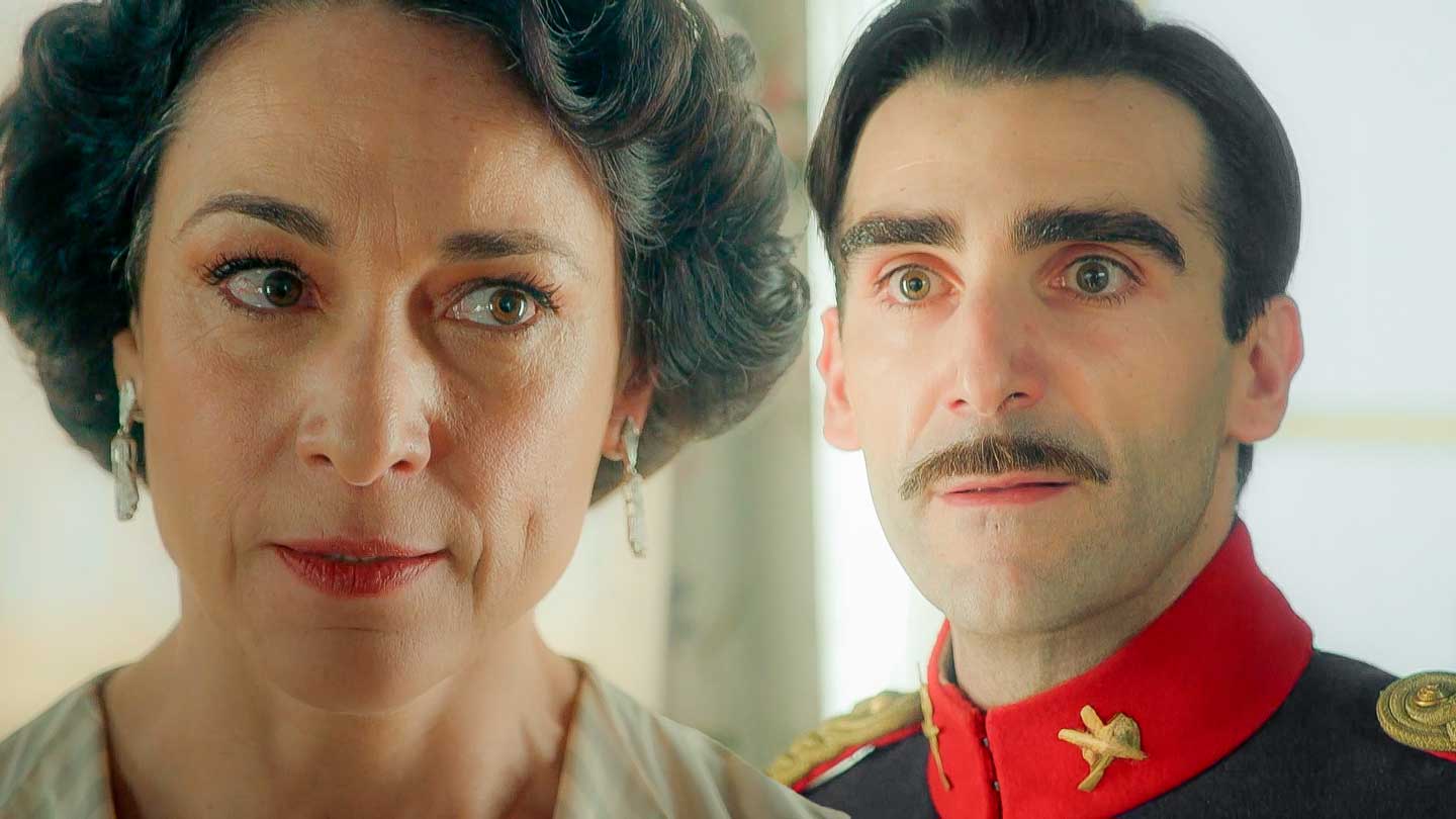 Isabel Serrano (Leocadia)y Guillermo Serrano (Lorenzo) en La Promesa