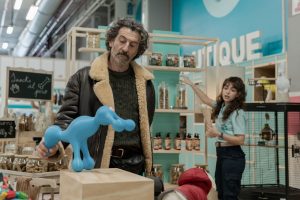 Antón y Uxía: el contraste generacional que da alma a ‘Animal’, la nueva serie de Netflix
