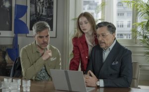 Unos vídeos comprometedores ponen a Ernesto Sevilla contra las cuerdas en ‘La Agencia’