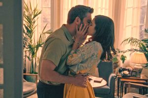 Andrés y Begoña se besan en Sueños de libertad