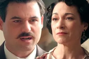 Manuel (Arturo García Sancho) y Leocadia (Isabel Serrano) en La Promesa