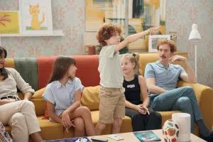 Álex lanza su propia marca de moda y revoluciona a la familia en el nuevo capítulo de ‘Padre no hay más que uno, la serie’