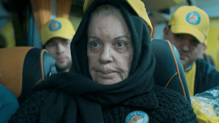 ‘Atasco’ vuelve a colapsar Prime Video: la cuarta temporada ya está disponible con Bárbara Rey como gran sorpresa